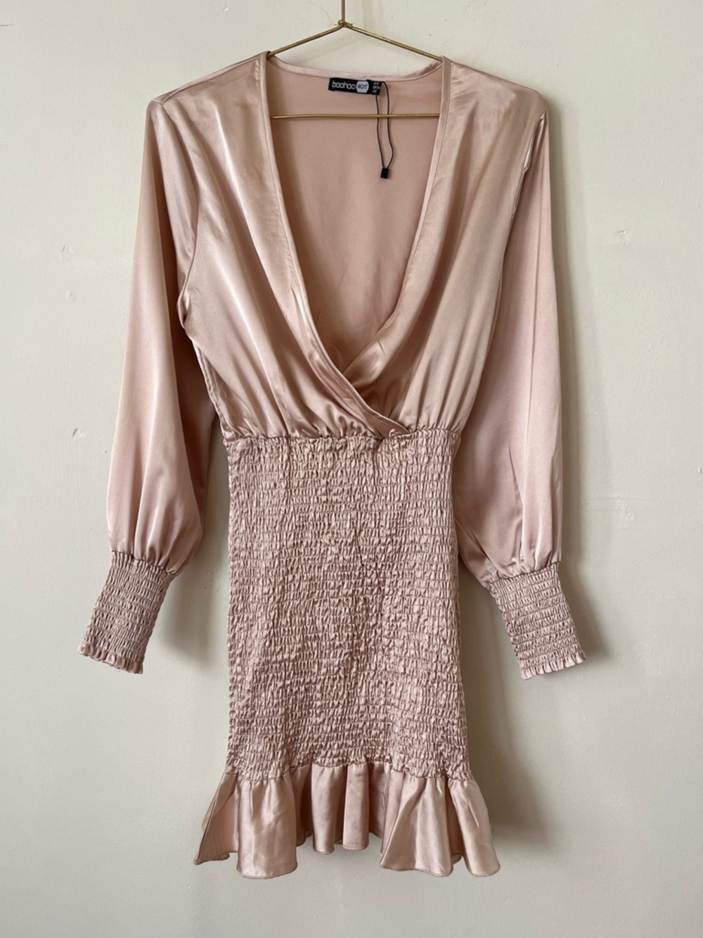 Boohoo champagne neutral Satin-Look birthday party ruffle Mini Dress